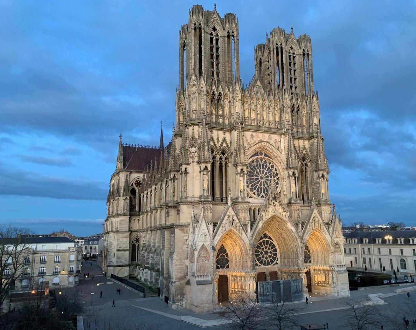 Le Clovis - Centre - Cathedrale Apartment Reims Ngoại thất bức ảnh